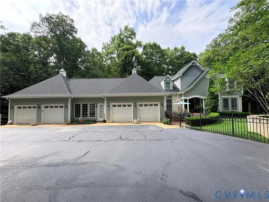 7081 Harrison Bluff Lane, Quinton, VA 23141 - #2