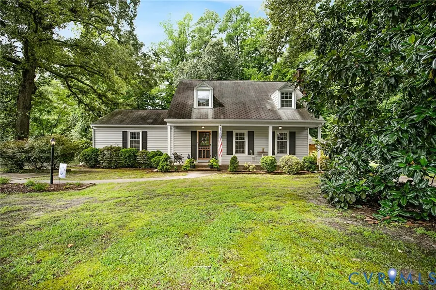 282 Garnett Hill Drive, Urbanna, VA 23175 - #2