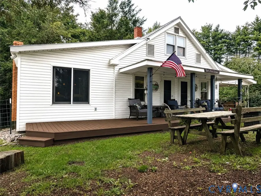 825 Macks Mountain Road, Indian Valley, VA 24105 - #3