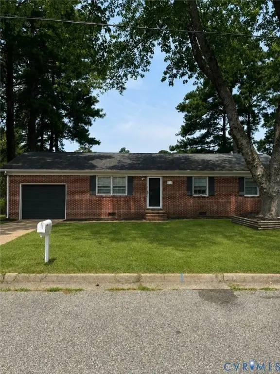 111 Stag Terrace, Newport News, VA 23602