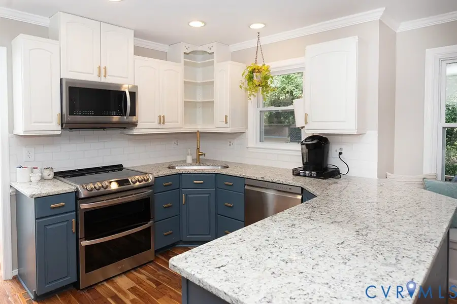 419 Rossmere Drive, Midlothian, VA 23114 - #2