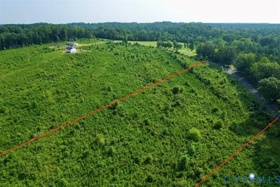 5005 Indian Oak Road, Crewe, VA 23930 - #3