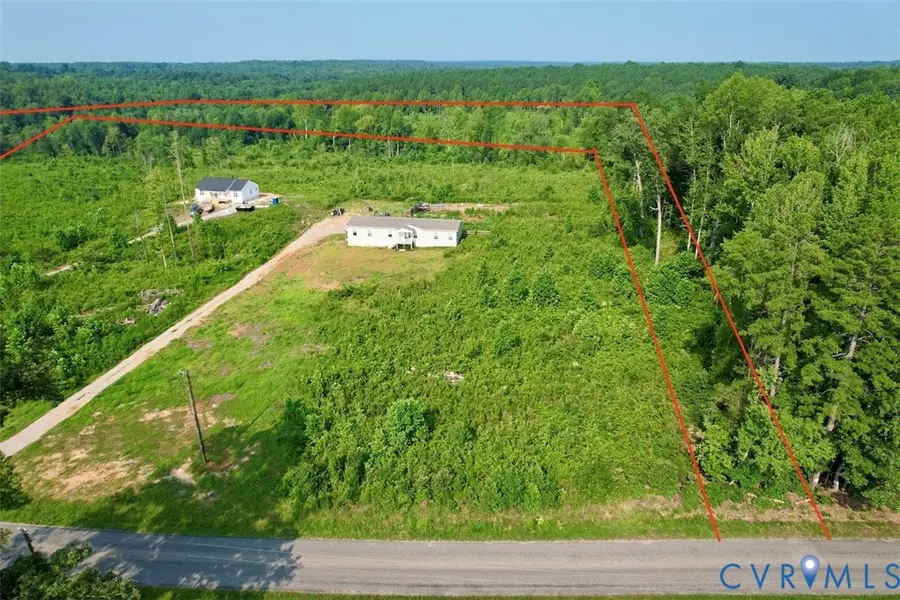 5211 Indian Oak Road, Crewe, VA 23930 - #3