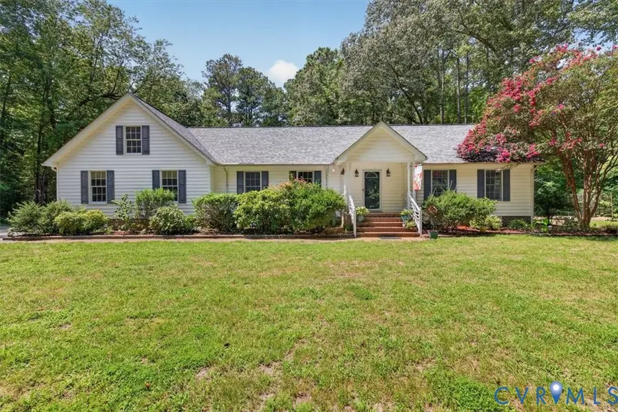 132 Schooner Lane, Mathews, VA 23109 - #3