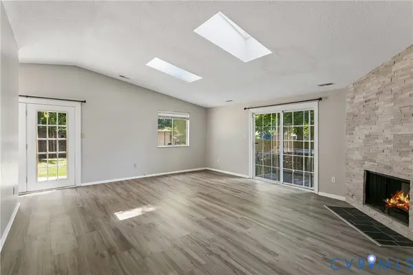 91 Stanley Drive, Newport News, VA 23608