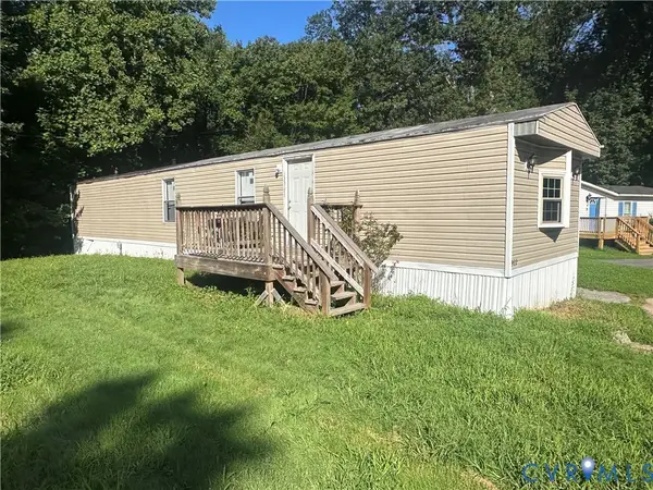 922 Cliffside Drive, Chester, VA 23836