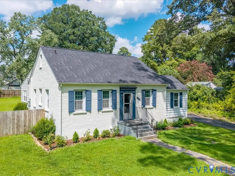 2416 Sherbourne Road, North Chesterfield, VA 23237 - #2