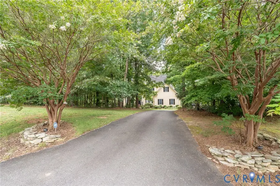 3002 Willow Trace Lane, Gum Spring, VA 23153 - #2
