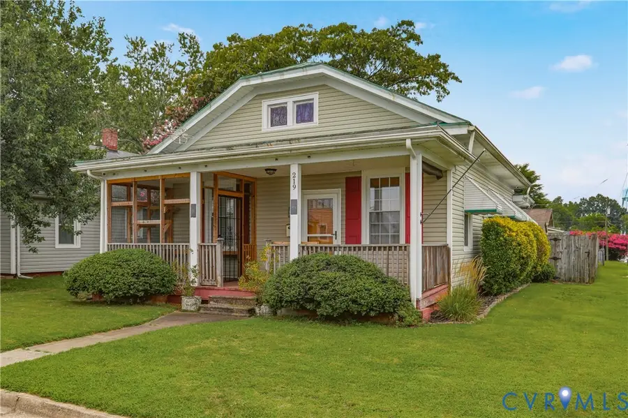 219 Fairfax Avenue, Colonial Heights, VA 23834 - #2