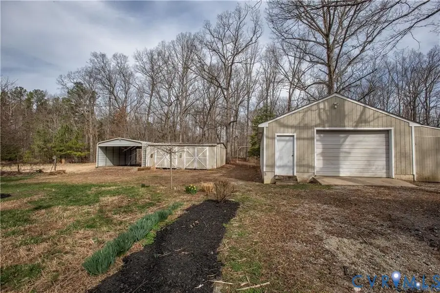 3940 Three Bridge Road, Powhatan, VA 23139 - #3