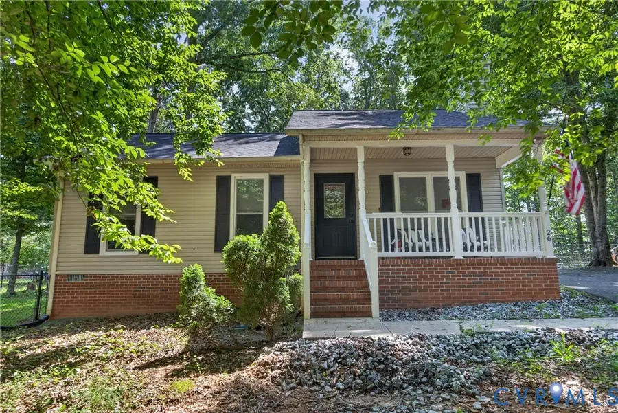 26 Cresthill Court, Ruther Glen, VA 22546 - #2