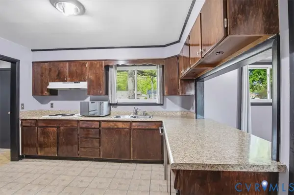 117 Homestead Drive, Colonial Heights, VA 23834