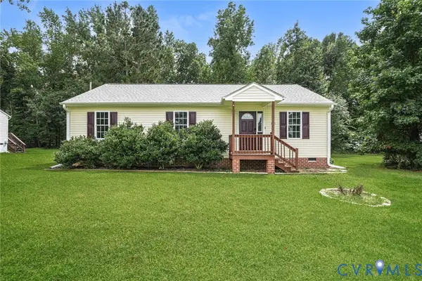 825 Nottoway Avenue, Blackstone, VA 23824