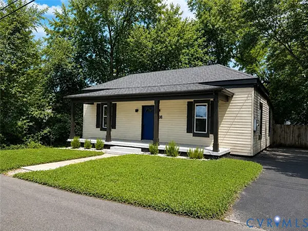 308 Orange Avenue, Colonial Heights, VA 23834