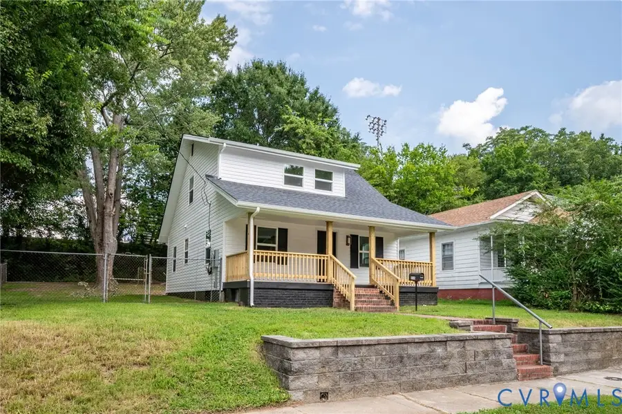 215 N 14th Ave, Hopewell, VA 23860 - #2