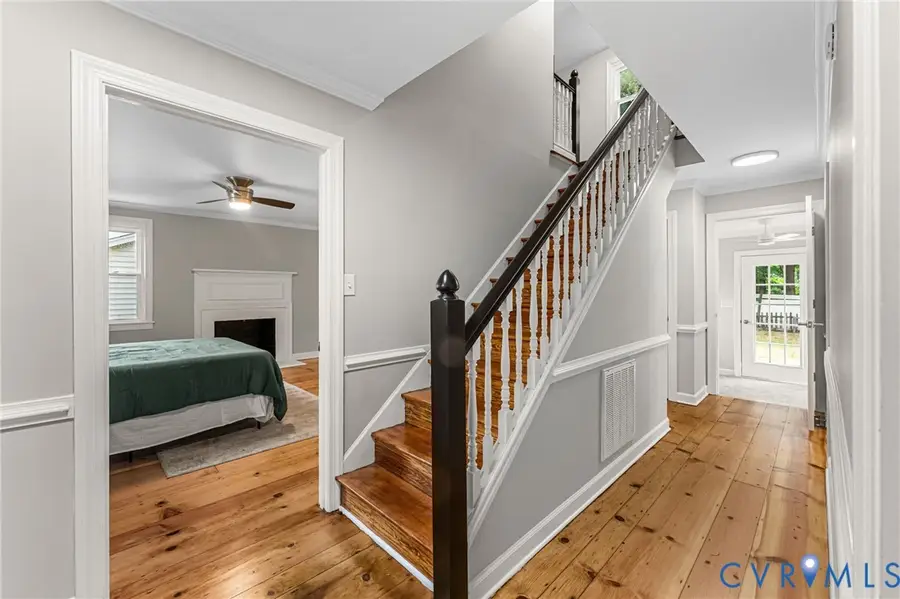 422 Nottingham Drive, Colonial Heights, VA 23834 - #3