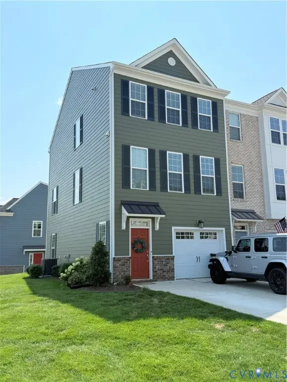 13801 Village View Dr, Midlothian, VA 23114