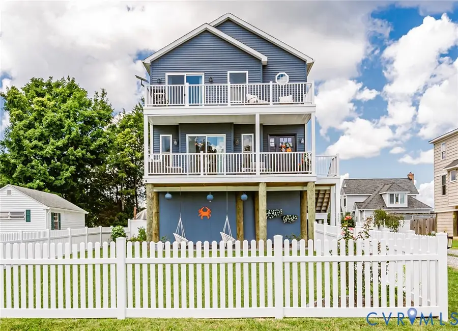 525 2nd Street, West Point, VA 23181 - #2