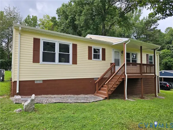 915 2nd Street, Nottoway, VA 23824