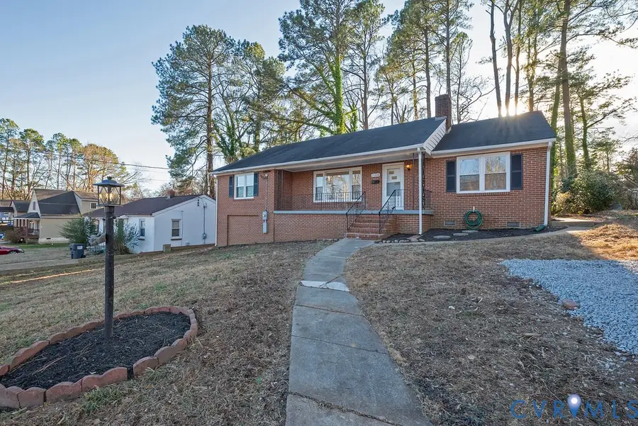 21204 Orange Hill Avenue, Ettrick, VA 23803 - #2