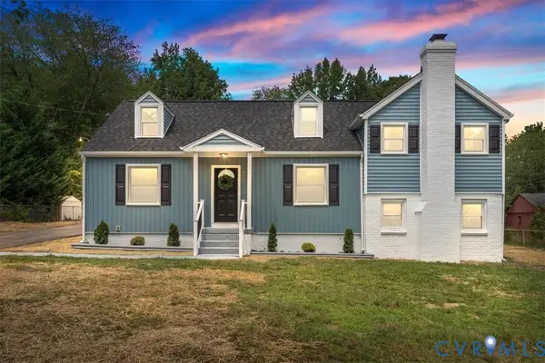 9916 S Wagstaff Circle, North Chesterfield, VA 23236