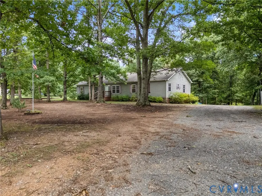 9174 Howardsville Road, Howardsville, VA 24562 - #2