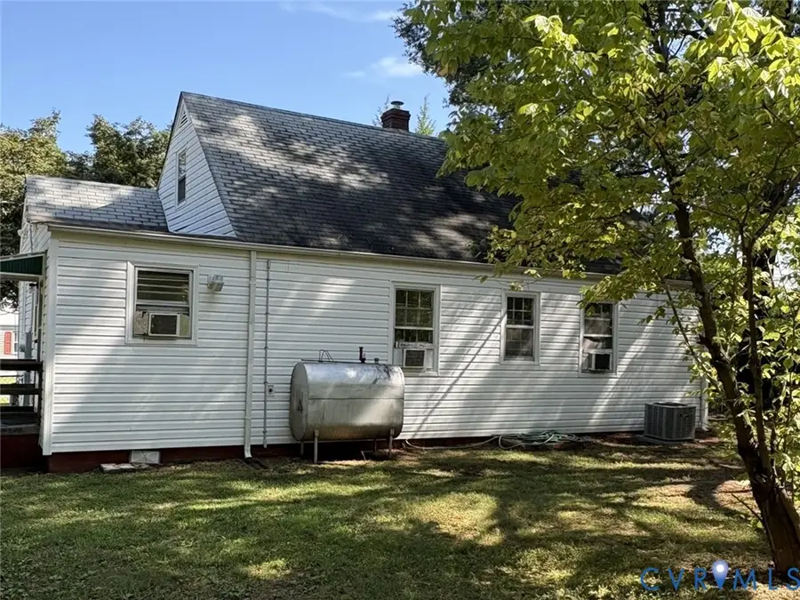 4211 Briarwood Drive, North Chesterfield, VA 23234 - #3