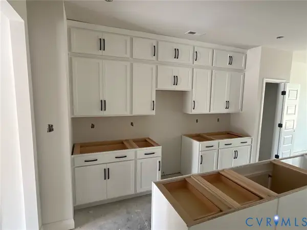17324 Alana Drive, Moseley, VA 23120