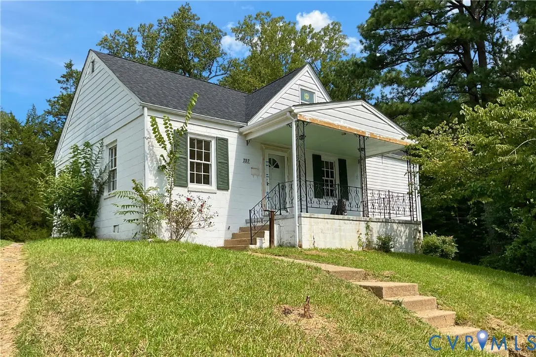 737 Jefferson Place, Petersburg, VA 23803 - #1