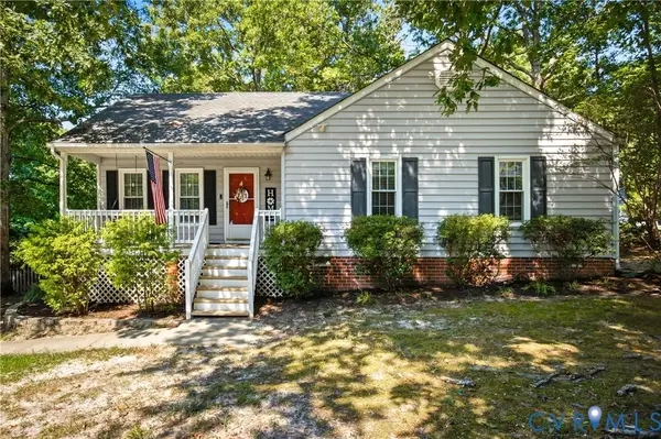 13028 Holly View Terrace, Midlothian, VA 23112