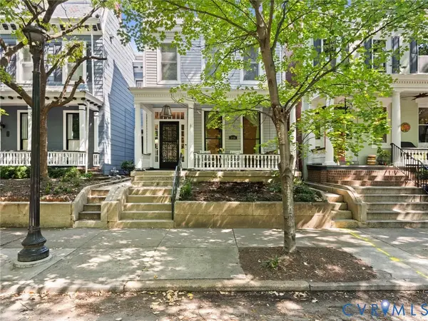 1914 Floyd Avenue, Richmond, VA 23220