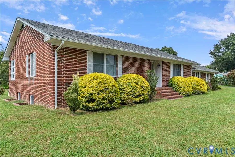340 Cross Street, Urbanna, VA 23175 - #2