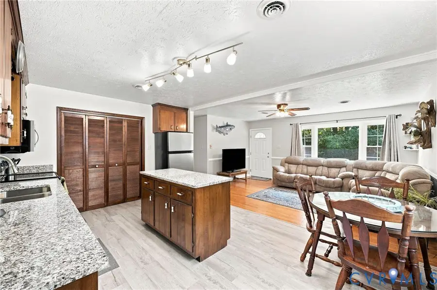 8521 Roundabout Road, Henrico, VA 23231 - #3