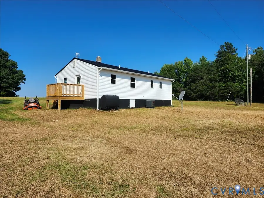 303 Putney Road, Cumberland, VA 23040 - #3