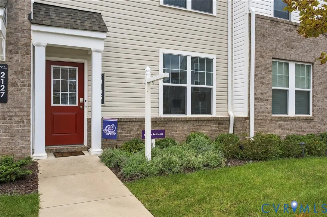 2125 Blossom Trail Avenue, East Highland Park, VA 23223 - #1