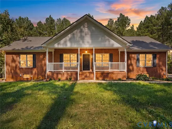 12 Henderson Road, New Canton, VA 23123