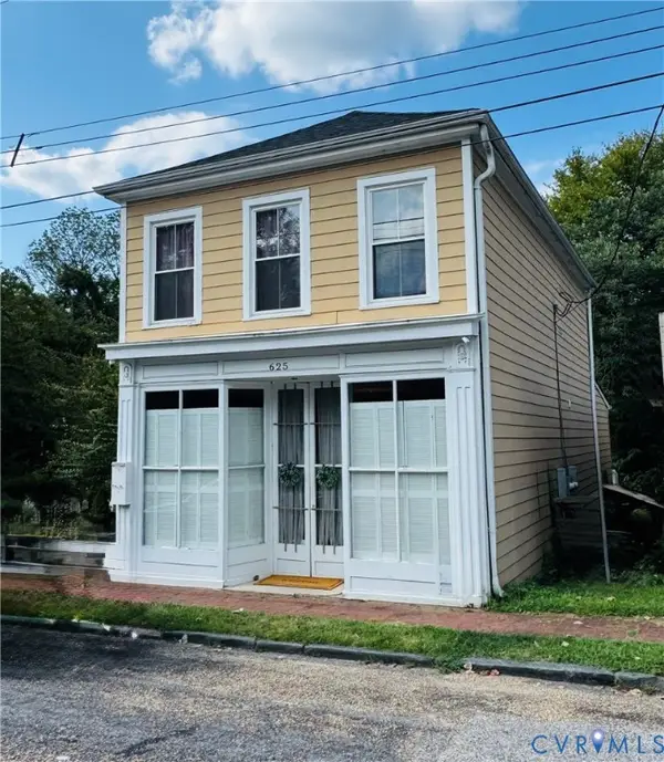 625 Grove Avenue, Petersburg, VA 23803