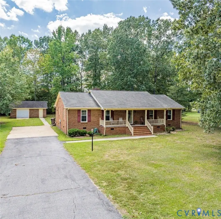 202 Tall Oaks Drive, Emporia, VA 23847 - #2