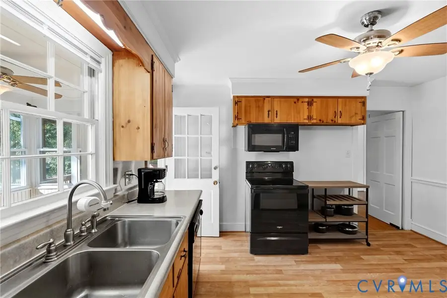1405 Lee Drive, Farmville, VA 23901 - #2