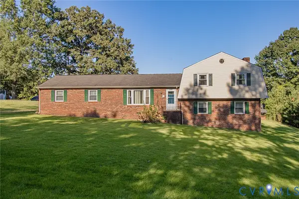 1715 Davis Lane, Hopewell, VA 23860