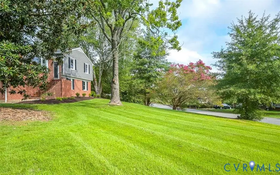 7307 Hunterbrook Drive, Mechanicsville, VA 23111 - #3