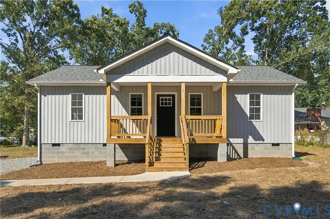604 Luke Street, Blackstone, VA 23824 - #1