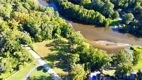 200 Swift Creek Lane, South Chesterfield, VA 23834
