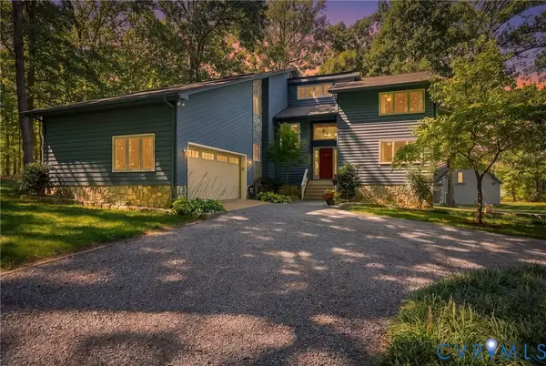 1077 Copper Line Road, Bumpass, VA 23024