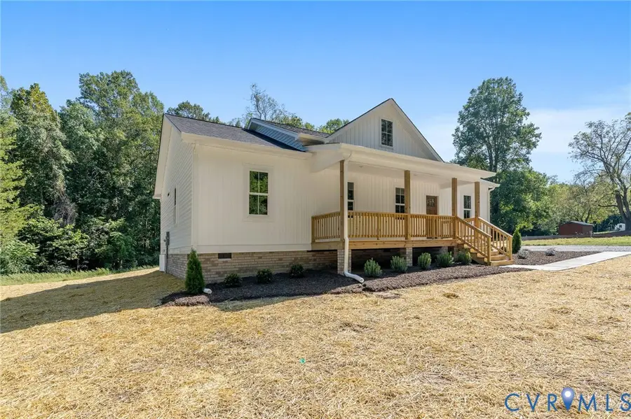 15241 Hilldale Avenue, Bowling Green, VA 22427 - #2
