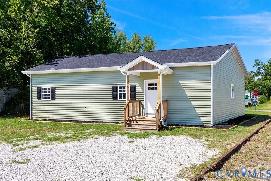 526 W Main Street, Waverly, VA 23890 - #2
