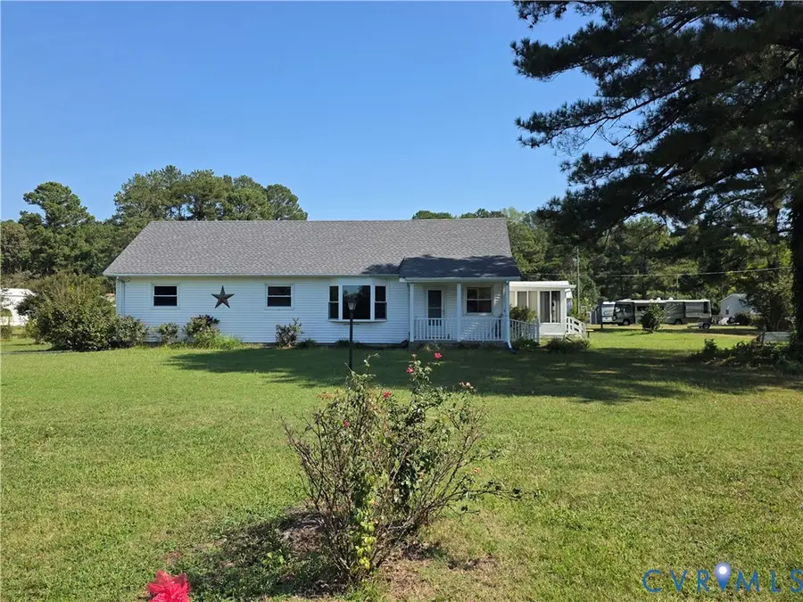 12187 General Mahone Highway, Wakefield, VA 23888 - #2