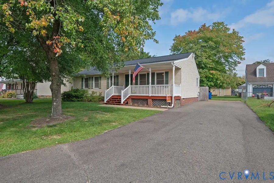 6418 Chenault Way, Mechanicsville, VA 23111 - #2