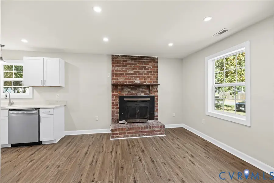 606 Effingham Drive, Richmond, VA 23224 - #3