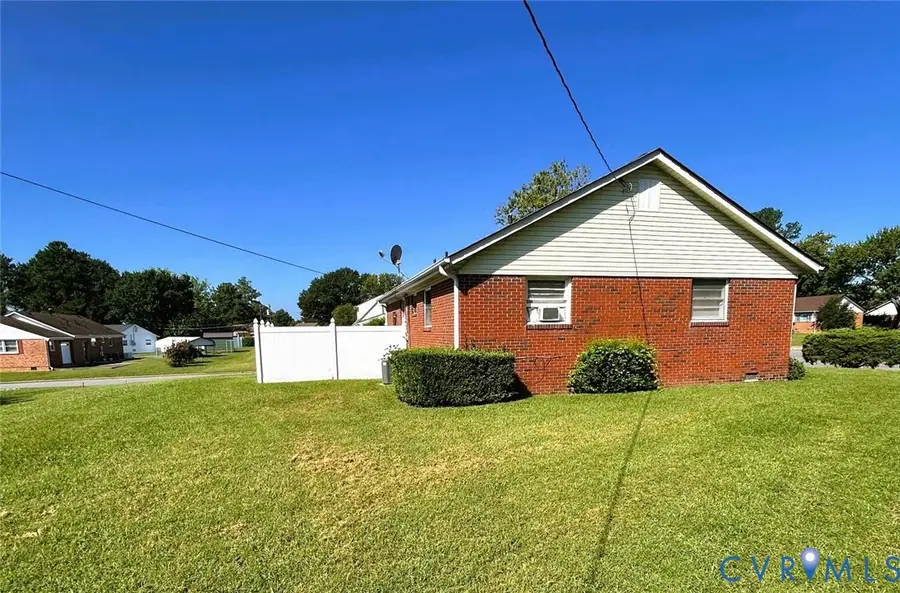 511 Mansfield Drive, Fairfield, VA 23223 - #3